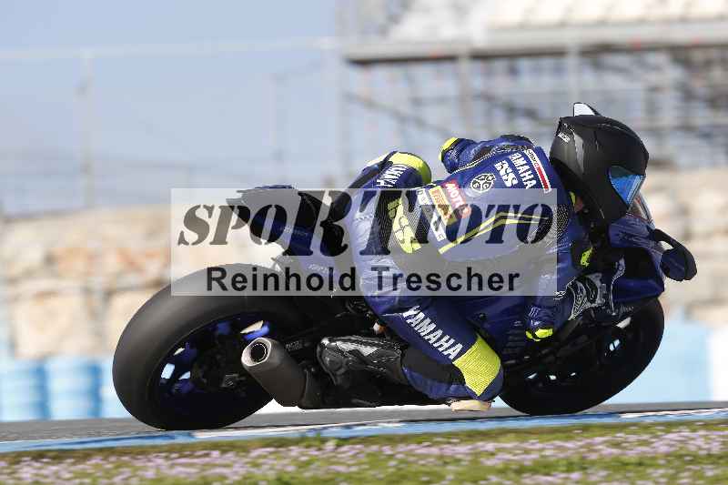 /02 28.-31.01.2025 Moto Center Thun Jerez/gruen-green/42